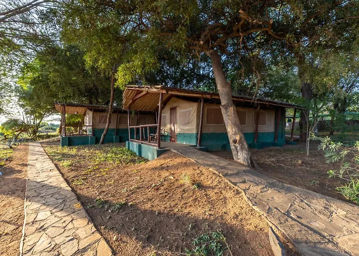Sentrim Tsavo Lodge