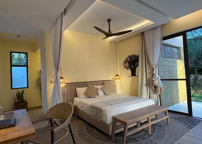 Ashnil Aruba Lodge