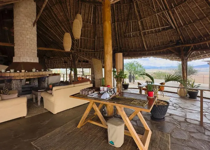 Soroi Lions Bluff Lodge